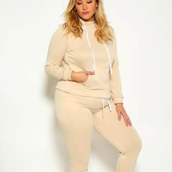 NWT BEIGE LONG SLEEVE HOODED TWO PIECE LOUNGE WEAR OUTFIT - Picture 1 of 2